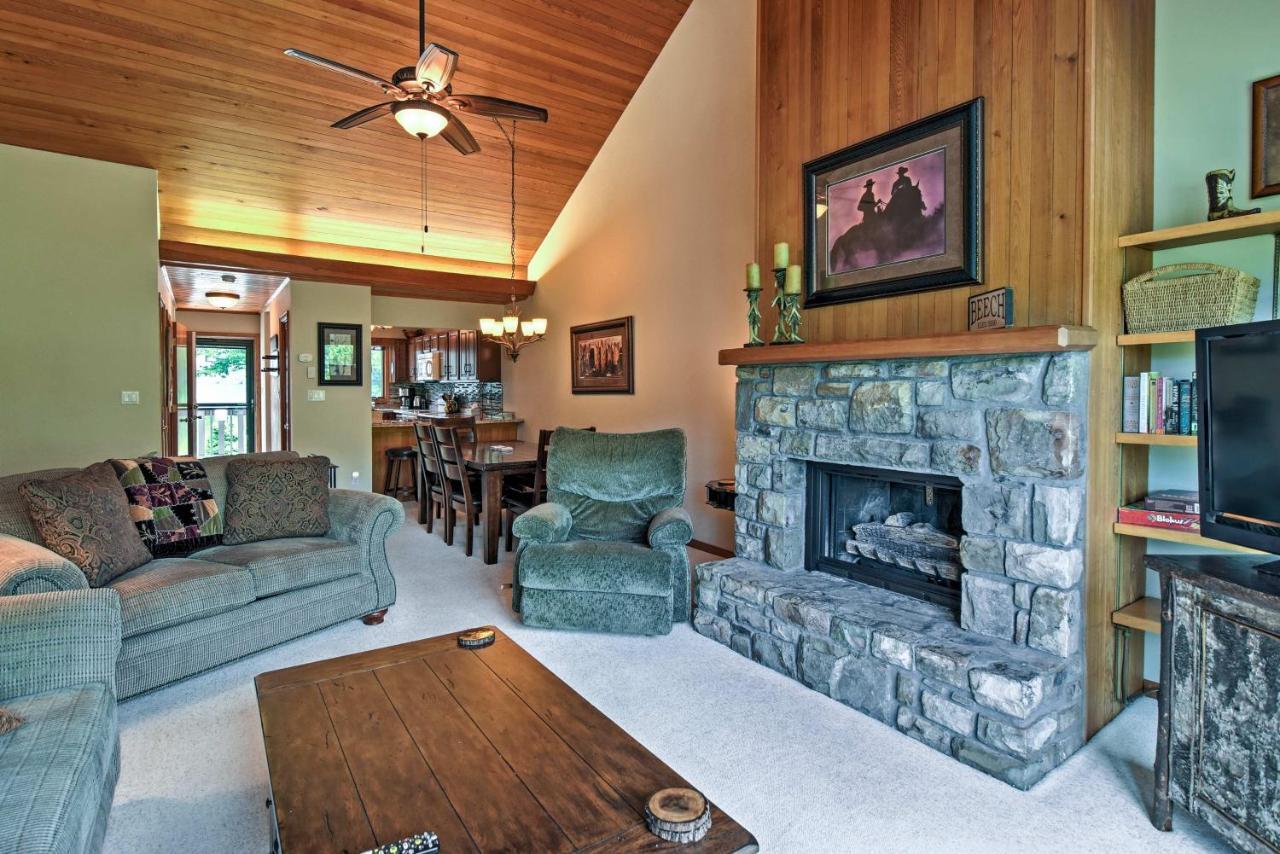 Beech Mountain Condo With Balcony, Walk To Resort! Zewnętrze zdjęcie