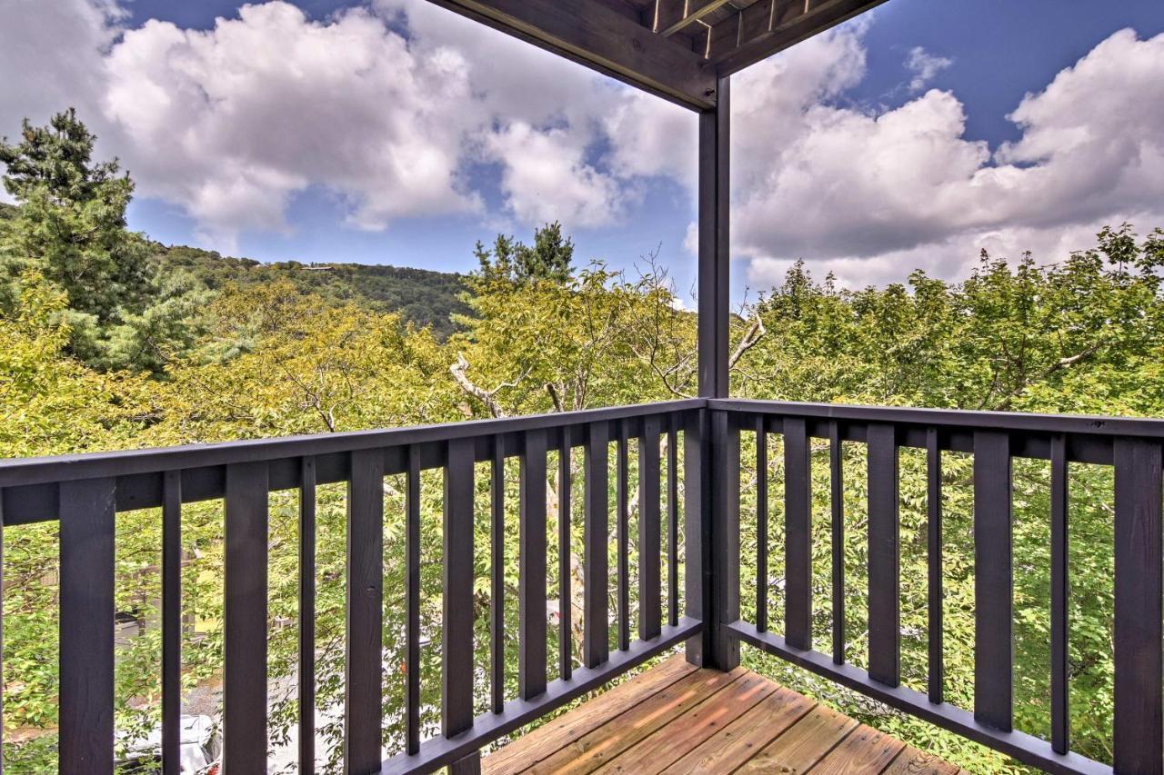 Beech Mountain Condo With Balcony, Walk To Resort! Zewnętrze zdjęcie