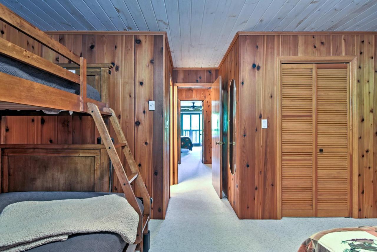 Beech Mountain Condo With Balcony, Walk To Resort! Zewnętrze zdjęcie