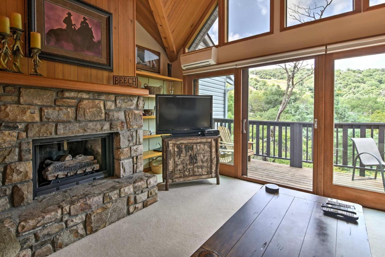 Beech Mountain Condo With Balcony, Walk To Resort! Zewnętrze zdjęcie